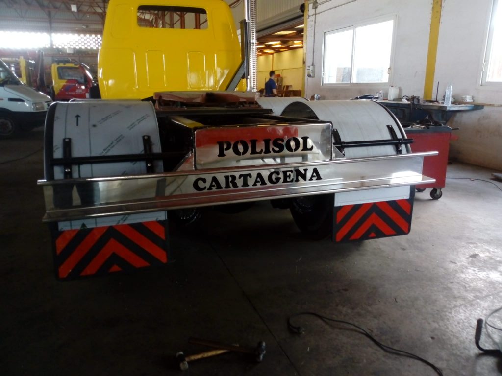 paragolpes camion acero inoxidable